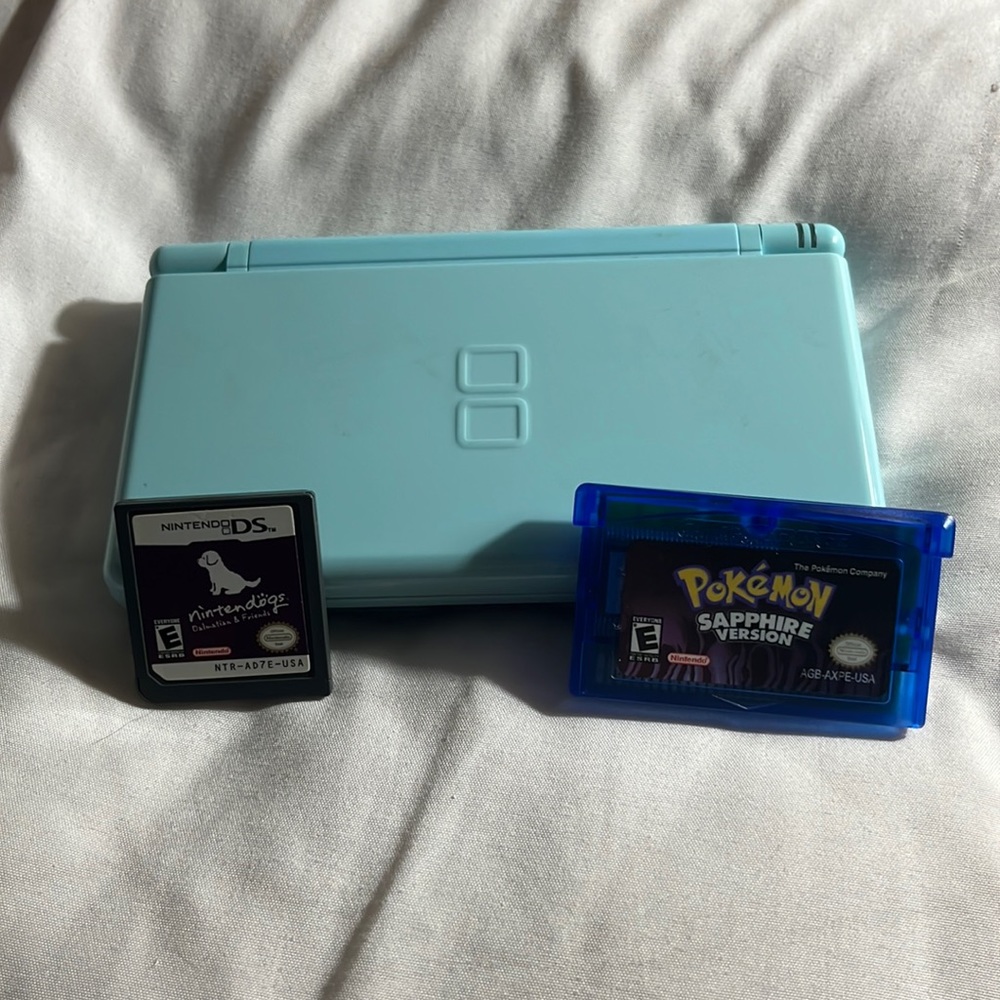 Nintendo DS Lite